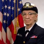 864px-Commodore_Grace_M._Hopper,_USN_(covered)