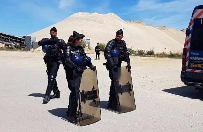 DEMETER : la gendarmerie va continuer sa chasse aux « éco-terroristes » DEMETER : la gendarmerie va continuer sa chasse aux « éco-terroristes »