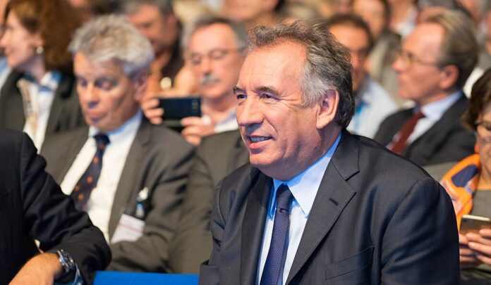 François Bayrou Premier ministre, changer pour ne rien changer