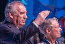 Austérité, jours fériés, santé… : Bayrou lance le bulldozer social Austérité, jours fériés, santé... : Bayrou lance le bulldozer social