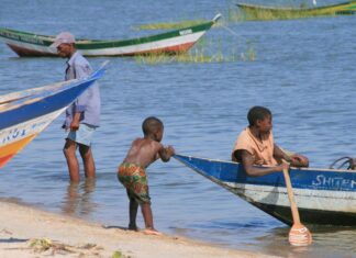 Bassin du Nil : l’or noir des multinationales menace des millions de vies Bassin du Nil : l'or noir des multinationales menace des millions de vies