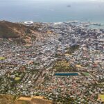 25_Cape_Town_(ZA),_Table_Mountain,_Blick_auf_City_Bowl_–_2024_–_2826