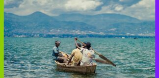 À Bujumbura, ces déchets qui intoxiquent le lac Tanganyika À Bujumbura, ces déchets qui intoxiquent le lac Tanganyika