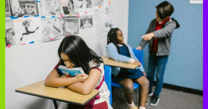 Neurodivergence : de l’exclusion sociale au trauma complexe Neurodivergence : de l’exclusion sociale au trauma complexe