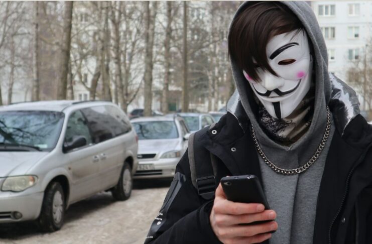 Étude : les algorithmes de X orientent vers l’extrême droite Étude : les algorithmes de X orientent vers l’extrême droite