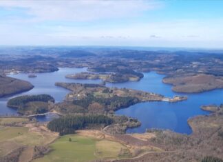 Porcherie industrielle à Vassivière : menace sur les lacs, les habitant·es et leurs activités Porcherie industrielle à Vassivière : menace sur les lacs, les habitant·es et leurs activités