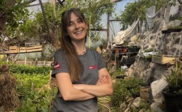 À vélo et en parapente, Pauline Plaçais part à la rencontre des fermes bio À vélo et en parapente, Pauline Plaçais part à la rencontre des fermes bio