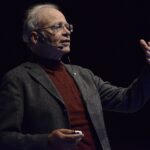 Peter_Singer_no_Fronteiras_do_Pensamento_Porto_Alegre_(9619684280)
