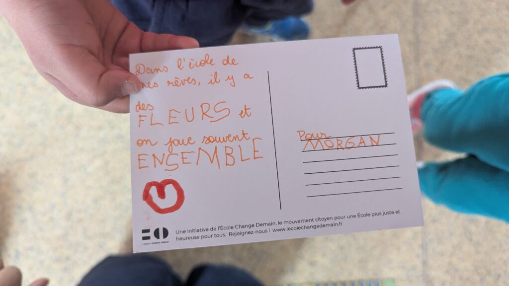 Les enfants comme les parents ont pu décrire l'école de leurs rêves...