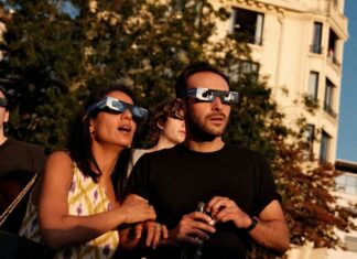 Éclipse, cinquième canicule, pompiers en grève : les 10 infos de la semaine