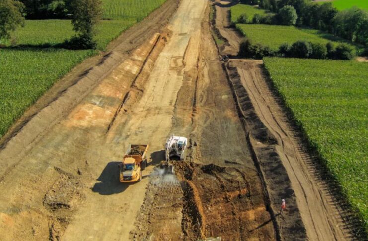 Naufrage de l’A69, taxes sur les carburants et projet pétrolier : Top 10 actus de la semaine naufrage de l'A69, taxes sur les carburants et projet pétrolier : Top 10 actus de la semaine