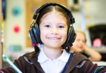 Neurodivergence : Quand l’expatriation complique le diagnostic Neurodivergence : Quand l’expatriation complique le diagnostic