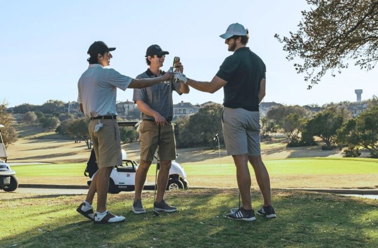 Golf vandalisé : derrière les greens, le communautarisme des riches Golf vandalisé : derrière les greens, le communautarisme des riches