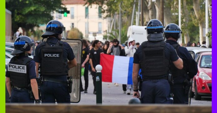 Mouvement lycéen : une colère légitime maquillée en « manœuvre de LFI » Mouvement lycéen : quand une colère légitime devient « une manœuvre de LFI »